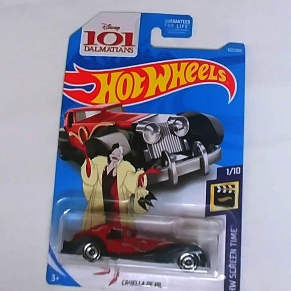 Disney Cruella De Vil Lot of 2 - Picture 2 of 4